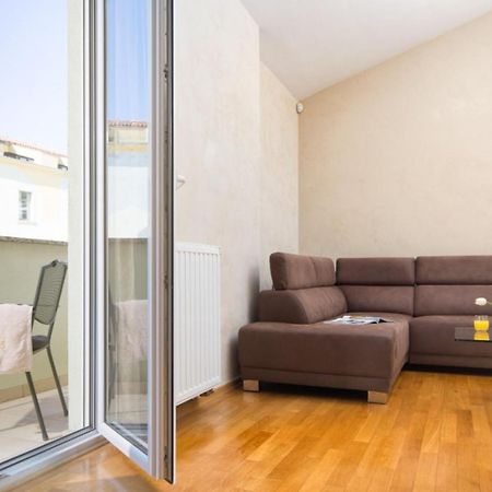 Apartment Leonardo Пула Екстериор снимка