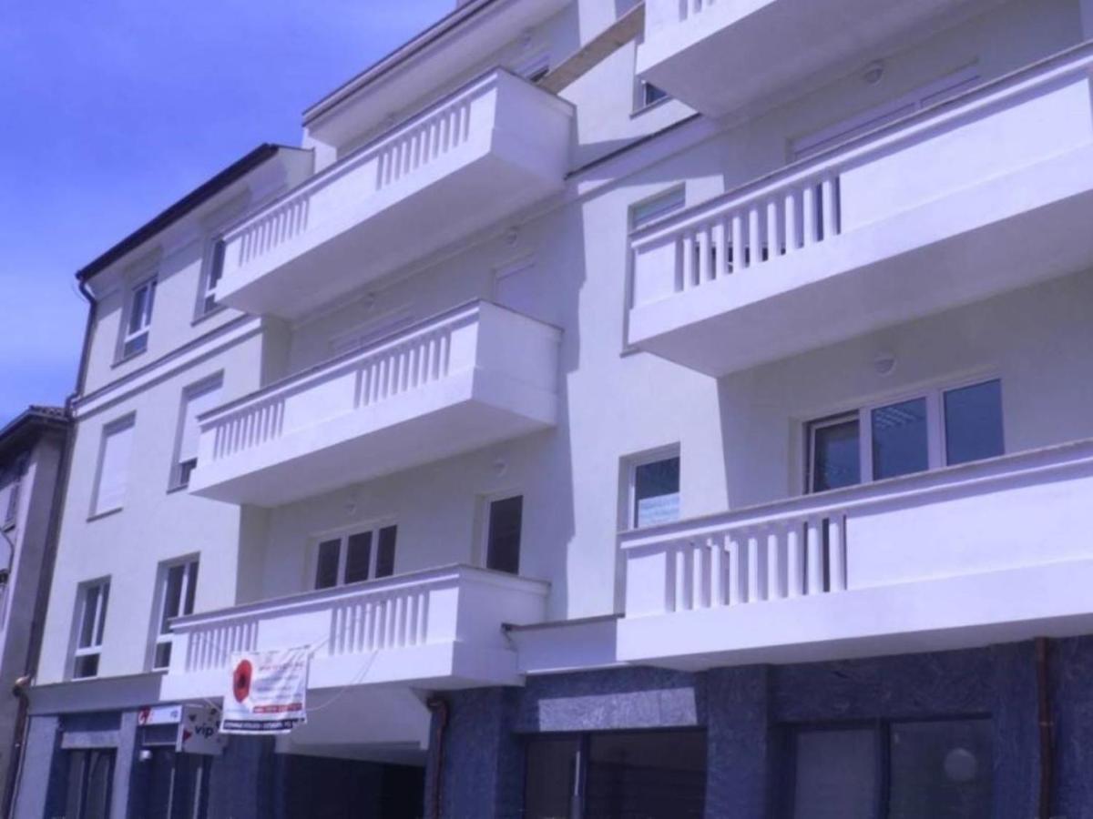 Apartment Leonardo Пула Екстериор снимка
